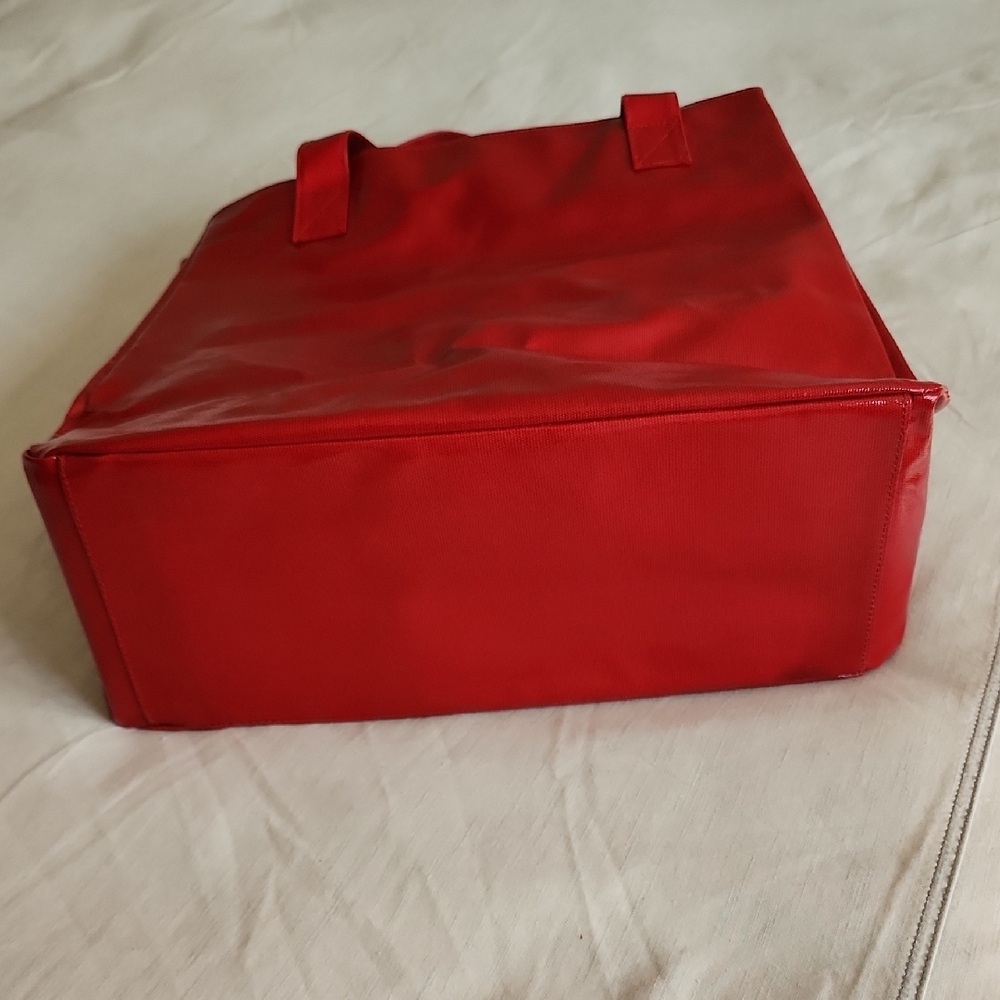 Crabtree & Evelyn Large Red Tote Bag with Textured Pattern - Picture 5 of 5